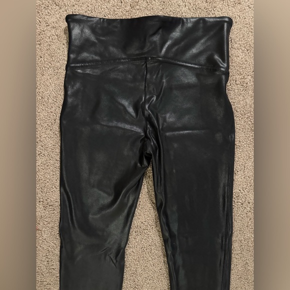 Spanx Faux Leather Leggings - Picture 2 of 9